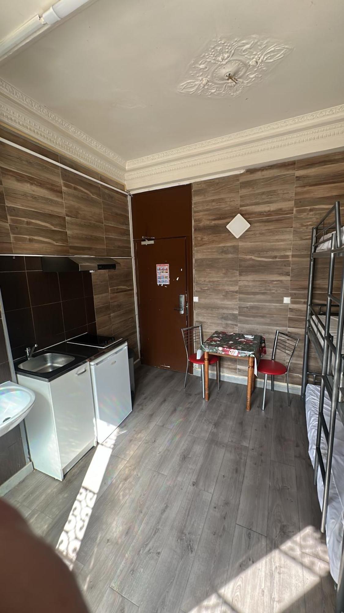 Simple Stay-centre Au Calme Aparthotel